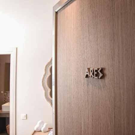Wisdom Residence Luxury Apartments At Plaka Athene Buitenkant foto