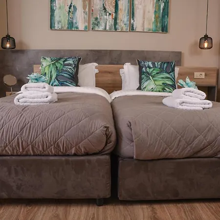 Wisdom Residence Luxury Apartments At Plaka Athene Buitenkant foto