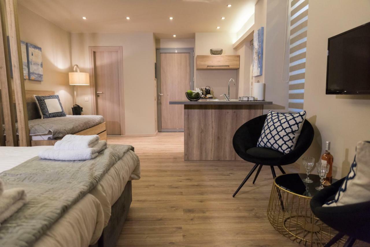 Wisdom Luxury At Plaka Apartment Athens